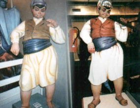Labrador clonado Clones en la Exposición del Ninot 2001
