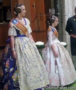 Falleras mayores de Valencia 2012