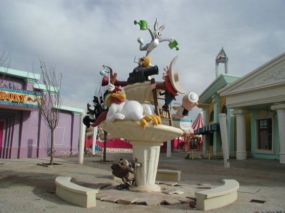 Fuente de Looney Tunes en el Parque Warner