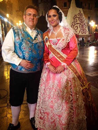 Rosa López, en la Ofrenda (foto cedida por Vicente Alventosa)