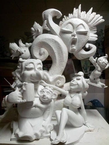 En Yecla sale el sol