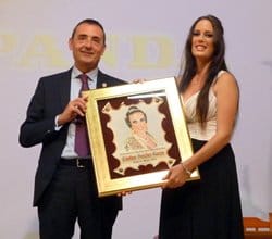 Proclamación de la fallera mayor de Obispo Jaime Pérez-Luis Oliag.