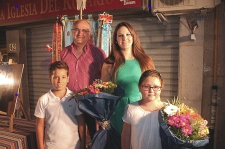 Falleras mayores y presidentes 2015 de la Falla Barraca-Iglesia del Rosario