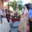 ¡La Virgen, cuánta comida recogió la Falla Camí Reial!