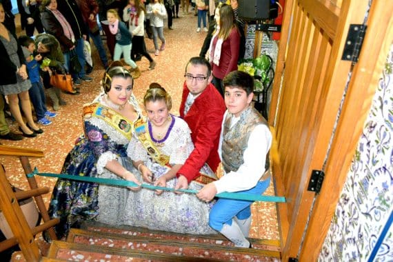 Inauguración de la semana cultural de la Falla Olivereta