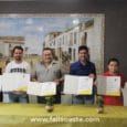 Firma con los artistas 2020 de la Falla Oeste (Dénia)