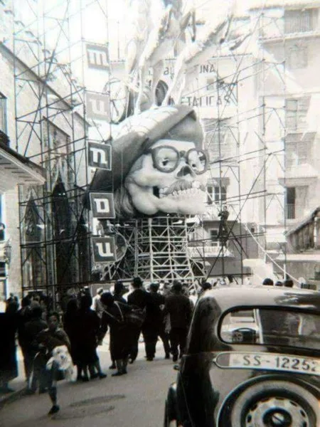 Plantà de la falla Plaza del Doctor Collado, 1960