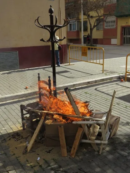 Hoguera del Cant de l'Estoreta del Marítim 2020
