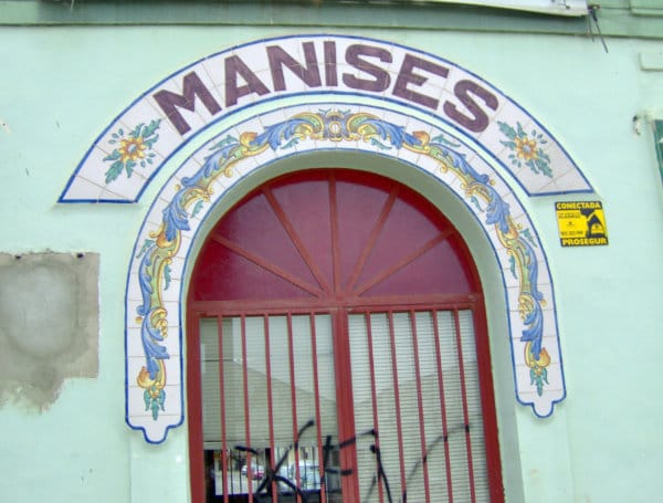Manises