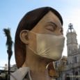 Falla del Ayuntamiento de València 2020, con la mascarilla