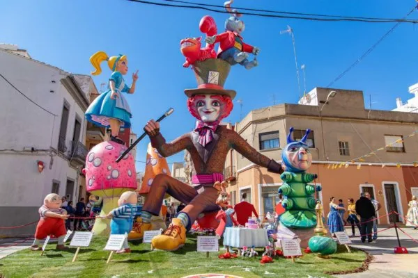 Falla en Cullera (foto: culleraturismo.com)