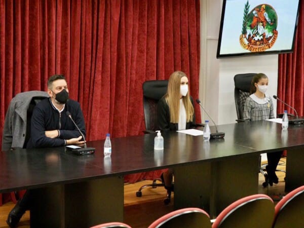 Falleras mayores de Valencia 2020/21 y Carlos Galiana
