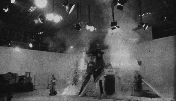 Cremà de la falla del especial de Un, dos, tres, dedicado a las Fallas en 1973 (foto: Twitter @programa123)