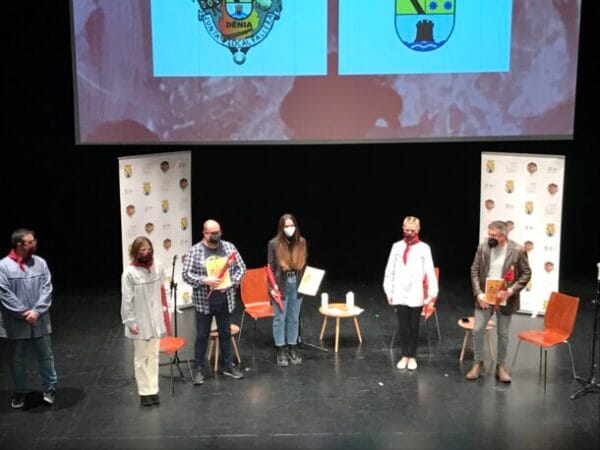 Jornada "¿Hacia dónde va el futuro de los artistas falleros" de la JLF Dénia