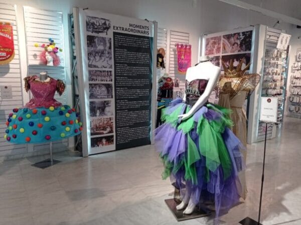 La exposición sobre las carrozas de Dénia ya circula