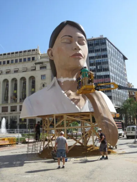 Plantà de la falla municipal de València el 27/08/2021