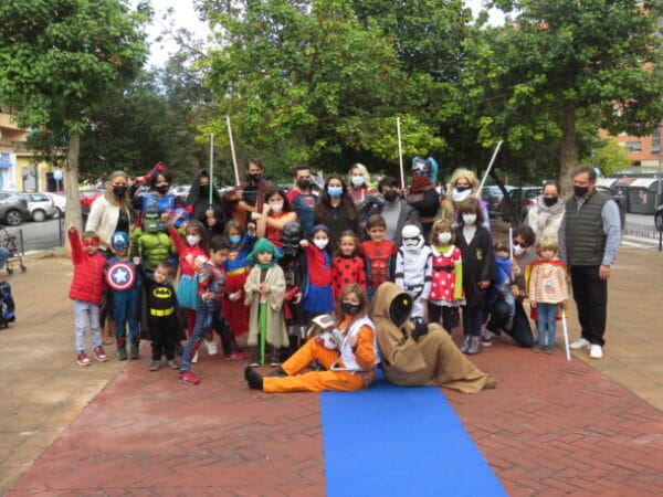 Jornada solidaria en la Falla Poeta Alberola-Totana