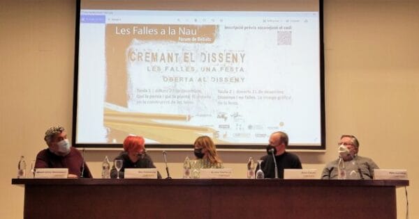 Les Falles a La Nau 2021, primera jornada