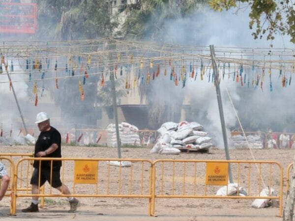 Mascletà municipal de València en la calle Tomás de Montañana (4/09/2021)