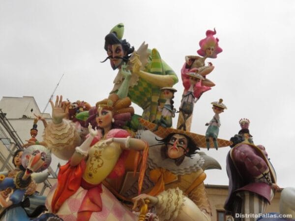 Falla Plaza del Pilar de 2022, de Paco Torres