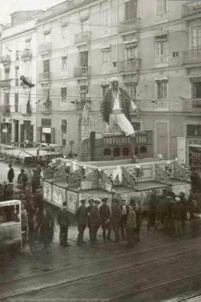 Falla Pi y Margall-Cirilo Amorós, 1933 (foto: Biblioteca Valenciana Digital)