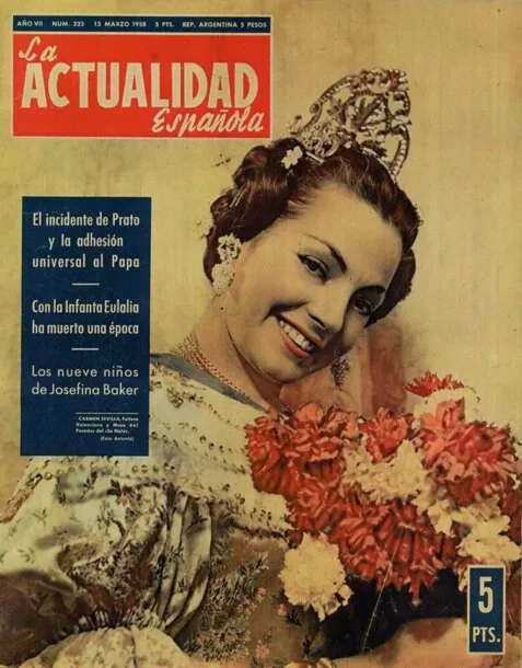 Portada de la revista "Actualidad Española" de 13 de marzo de 1958, con Carmen Sevilla vestida de valenciana