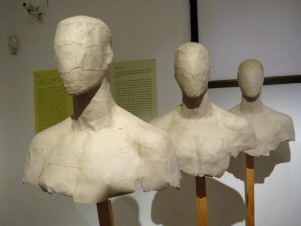 Exposición "Falles experimentals, experimentant amb falles" en el Museu Faller de València