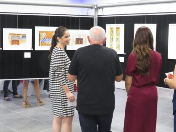 Inauguración de la exposición "Al voltant de Campanar" en el casal de L'Antiga