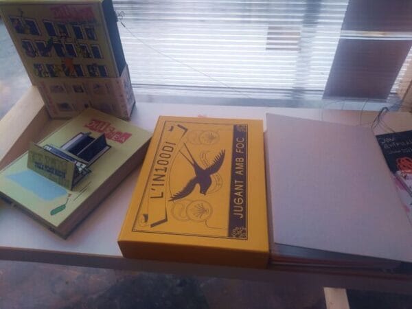 Exposición de llibrets en el IVAM