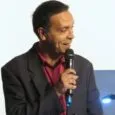 Javier Mozas, en la presentación del libro del centenario de la Falla Conde de Salvatierra - Cirilo Amorós