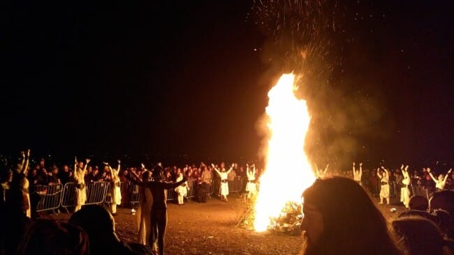 Fiesta de Beltane en Edimburgo, 2019 (Nyri0, CC BY-SA 4.0, via Wikimedia Commons)