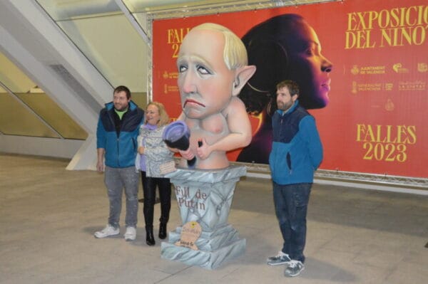 Ninot de Putin en la Exposición del Ninot 2023