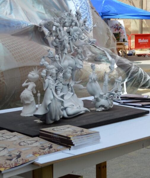 Presentación del llibret del 70º aniversario de la Falla Plaza del Pilar