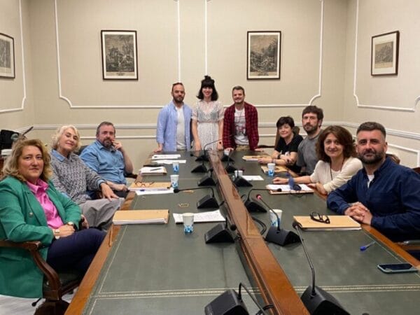 Jurado y artistas de la falla municipal de València 2023