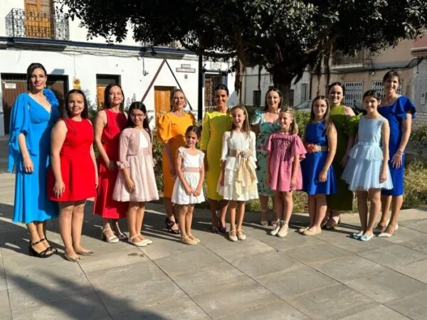 Falleras mayores y cortes de honor de la FJFS 2024