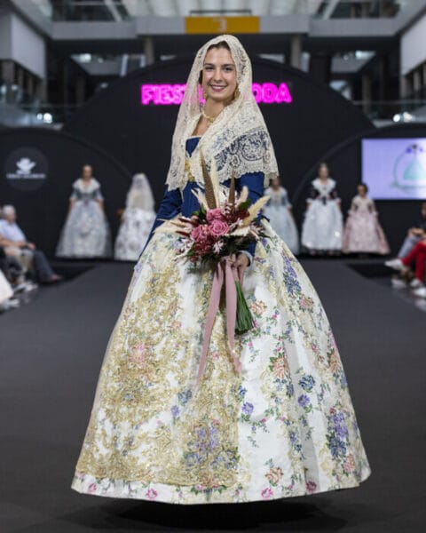 Indumentaria valenciana en Fiesta y Boda (Fira València), 2022
