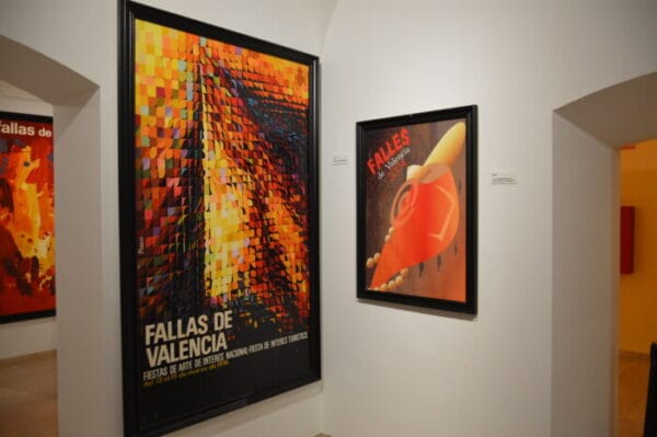 Exposición "Esclats de Modernitat Gràfica", Museu Faller de València