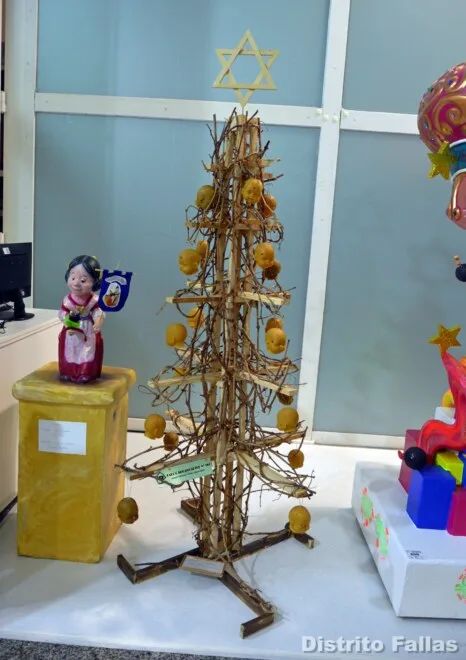 Ninot de la Falla Arrancapins de 2024