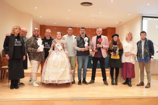Subasta "ExCultures InVisibles" de la Falla Cronista Vicent Beguer i Esteve