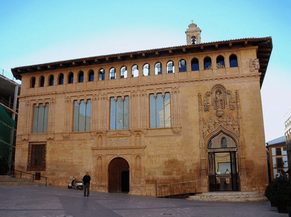 Antiguo hospital de Xàtiva (foto: Wikipedia)