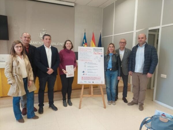 Presentación de la campaña "Pirotecnia y respeto en Fallas"