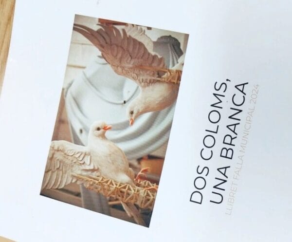 Llibret de la falla municipal de València 2024