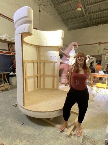 La Mire, artista infantil de la Falla Ministro Luis Mayans