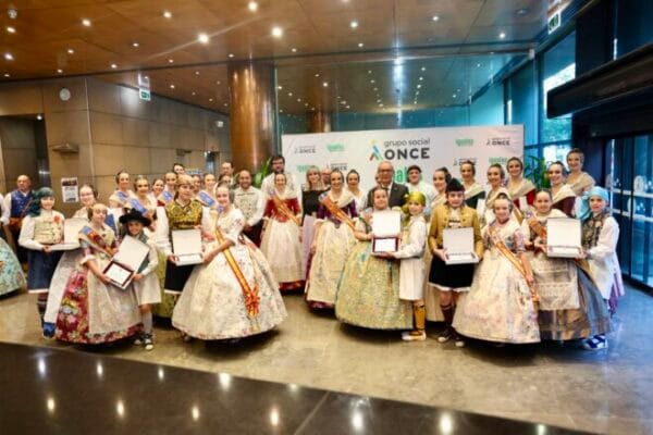 Premiados en la Gala de la Solidaridad de Junta Central Fallera 2024 (foto: Fotofilmax / JCF)