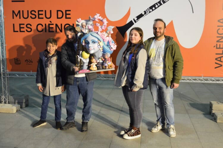 Figura de la Exposición del Ninot Infantil 2025 de la Falla Reina-Paz-San Vicente