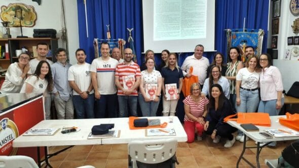 La Falla Corretgeria enseña a dirigir una falla