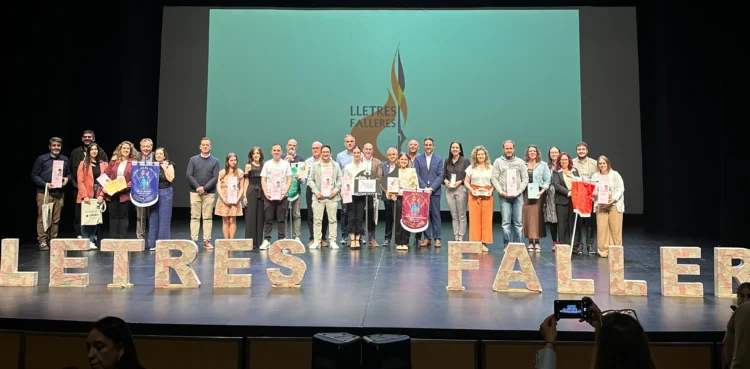 Premiados y premiadas de la Festa de les Lletres Falleres 2025