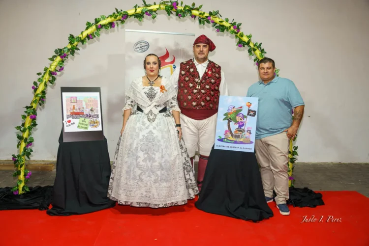 Presentación de bocetos de Portal de Valldigna - Salinas 2026 (foto: Justo I. Pérez)