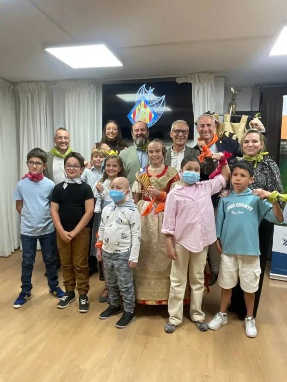 La Falla Almirante firma un tratado con Fundación Aladina