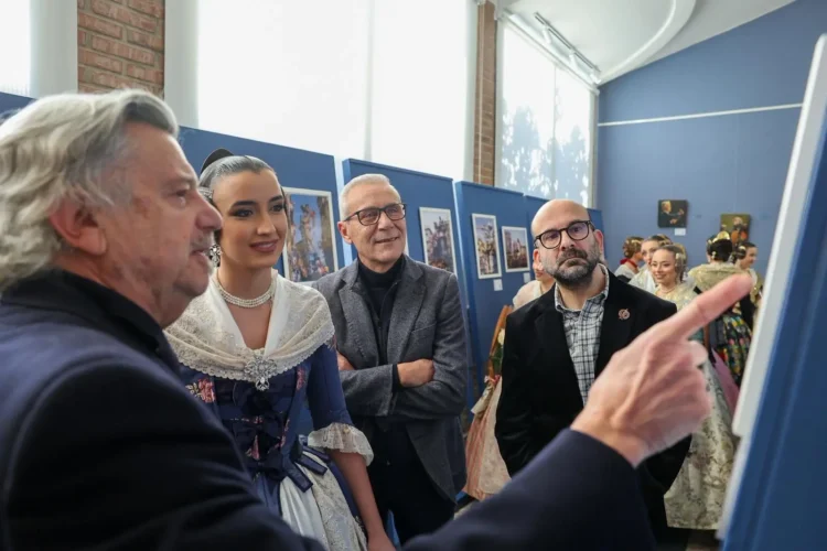 Inauguración de la exposición de Vicente Almela (foto: Fotofilmax)
